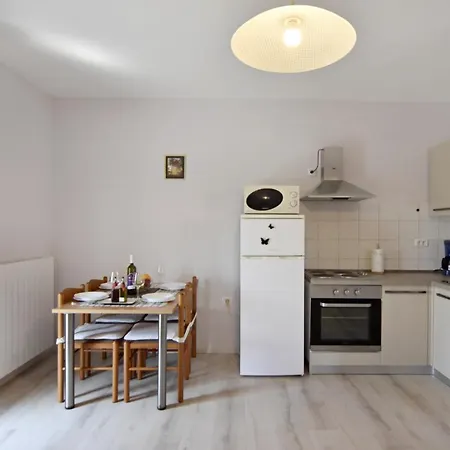 With Parking Space Basanija, Umag - 20522 Savudrija